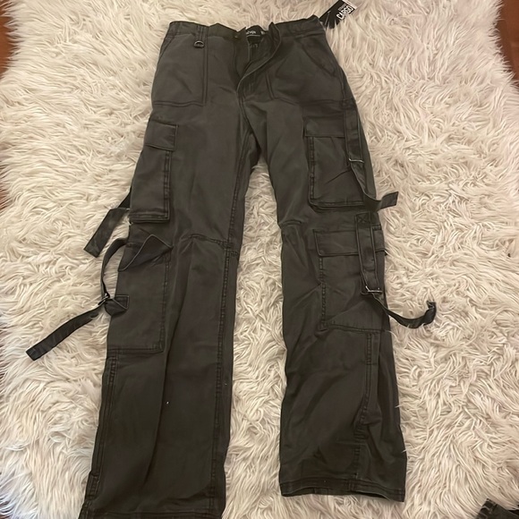 Dark grey Cargo pants urban planet with tags never worn/used - Picture 1 of 2